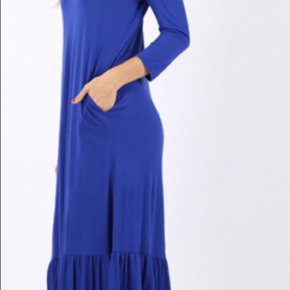Dress - Picture 4 of 5